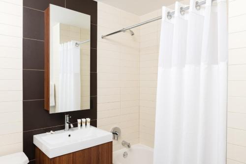 Sonder By Marriott Bonvoy One Platt Financial District Apart-hotel